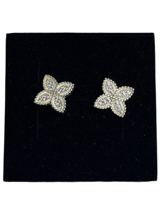 Aros Forma de Flor Plata 925